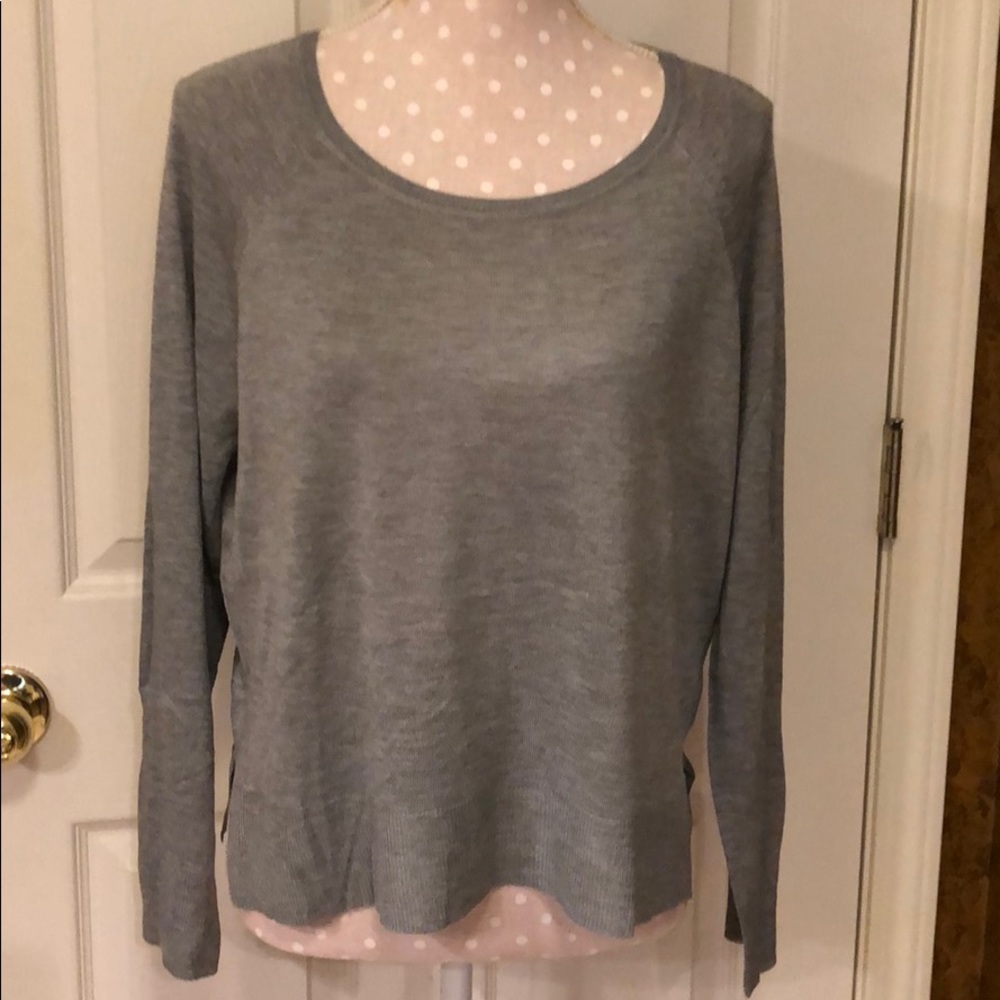 Zara knitwear size s gray color